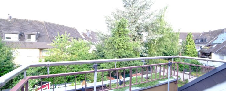 Ruhige 2 Zi. Maisonettewohnung mit Balkon und Stellplatz für Single oder Paar gut geeignet!