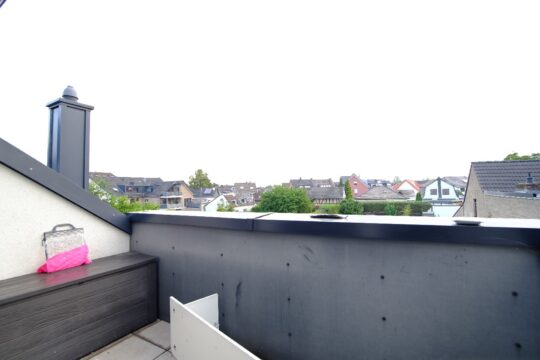 Balkon in den Innenhof