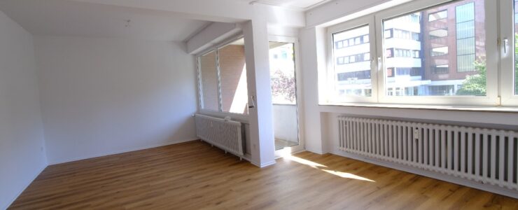 Zentral wohnen, ruhig leben. 3-Zimmer, Loggia, Balkon und Stellplatz