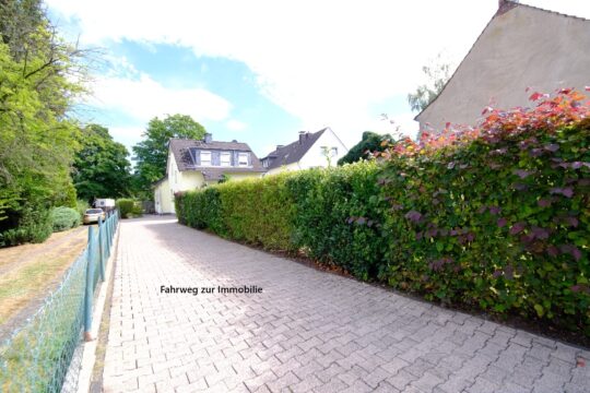 Zufahrtsweg zur Immobilie