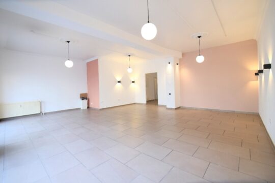 Vorderer Bürobereich