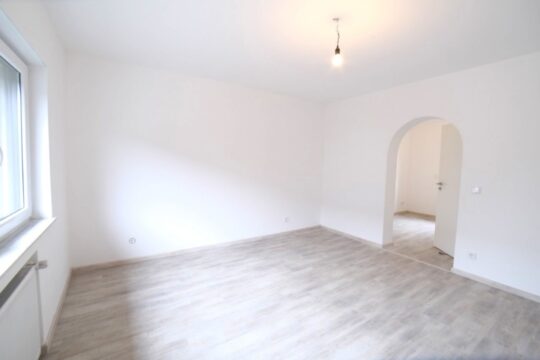 Schlafzimmer mit Ankleide