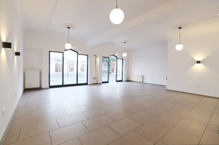 Ihre neue Gewerbeeinheit in der Fußgängerzone!