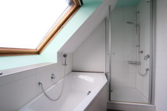 Bad im Schlafbereich