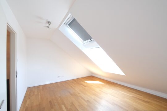 Büro oder Kinderzimmer
