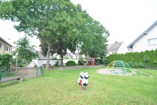 Spielplatz fußläufig