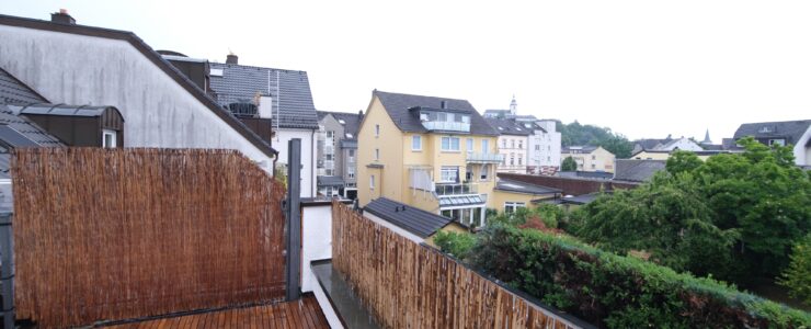 Dachgeschoss-Apartment mit 2 Balkonen