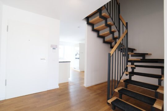 Treppe zum DG