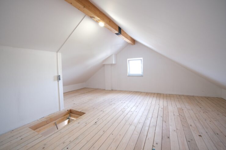 Moderne 2 Zimmerwohnung mit Balkon und Spitzboden in Troisdorf!
