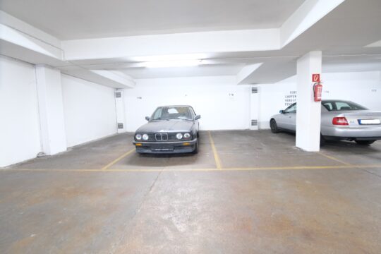 Tiefgaragenstellplatz